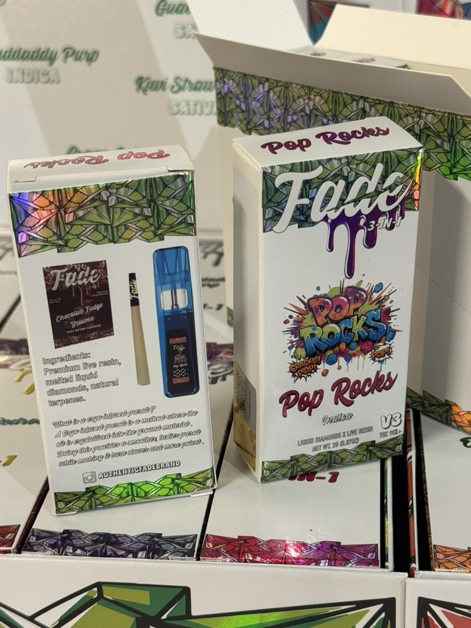 fade 3 in 1 disposable v3 2g vape with dual gram capacity and smooth airflow system