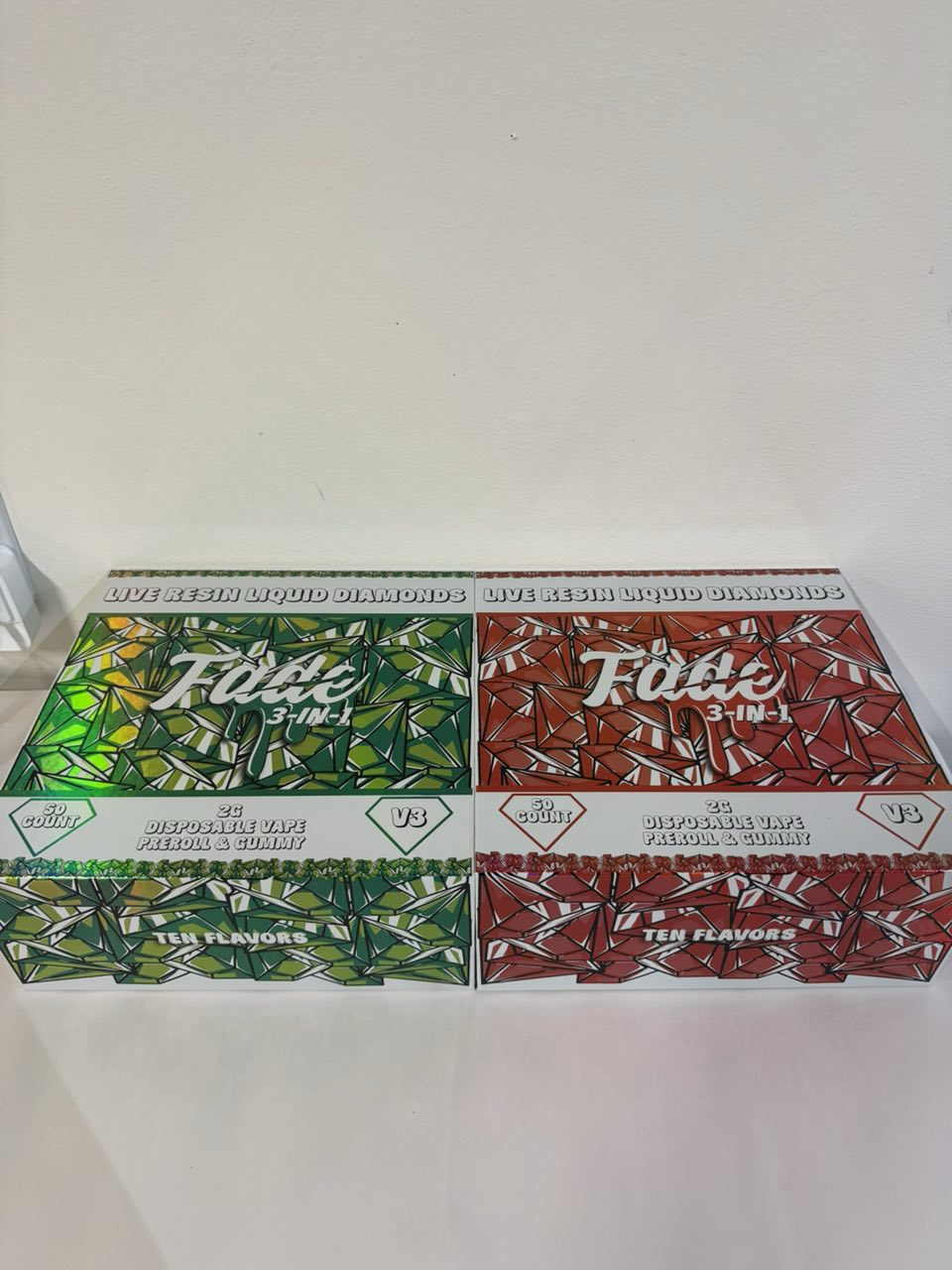 fade 3 in 1 disposable v3 2g vape with dual gram capacity and smooth airflow system